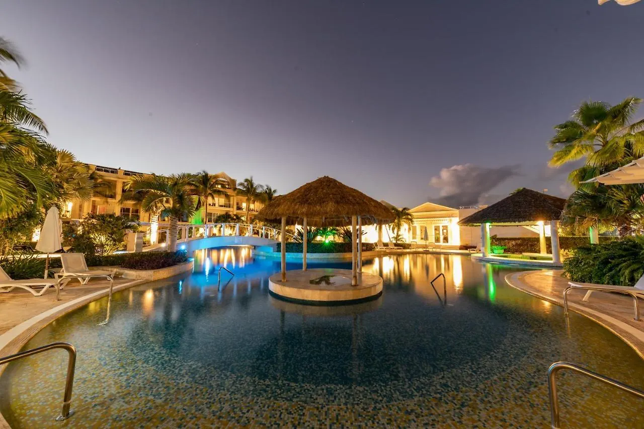 The Atrium Resort Grace Bay